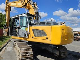 Liebherr R 926 LC