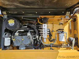 Liebherr R 926 LC