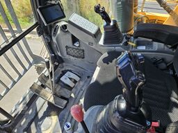 Liebherr R 926 LC
