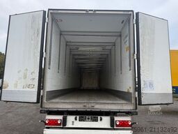 SCHMITZ CARGOBULL SKO24/L 13,4 FP 60 Cool / Doppelstock