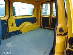 VOLKSWAGEN Caddy Maxi 2.0 TDI 4Motion -2x Schiebetür-HFT-