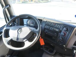 Renault D19 Wide 4x2 E6 / Lamberet 22 EPAL refri