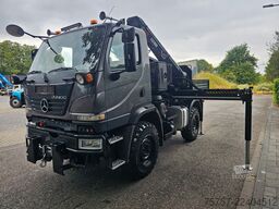 UNIMOG U20 Mit Kran