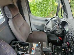UNIMOG U20 Mit Kran