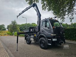 UNIMOG U20 Mit Kran