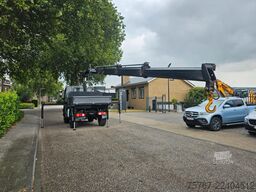 UNIMOG U20 Mit Kran