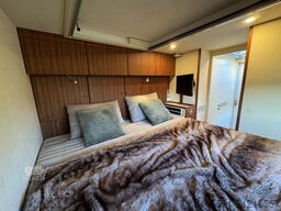 MAN + UNICAT UNICAT MD74c / MAN TGS 6x6x4