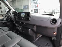 Mercedes-Benz Sprinter 215CDI Pritsche,3.259mmRadstand,MBUX