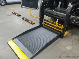 Mercedes-Benz Sprinter 317 CDI Kombi,Rollstuhllift,8Sitze