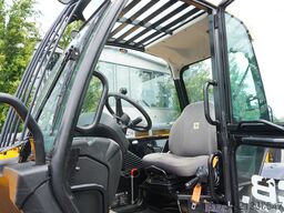 JCB 540-140 telescopic loader / 14 m range