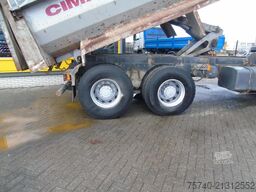 Renault Kerax 420 DCI + MANUAL + SPRING + 6X4 + PERFECT