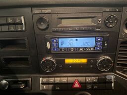 MERCEDES-BENZ 2540 L 6x2/4 Kühlkoffer 9.1m Carrier 1100U LBW