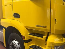 MERCEDES-BENZ 2540 L 6x2/4 Kühlkoffer 9.1m Carrier 1100U LBW