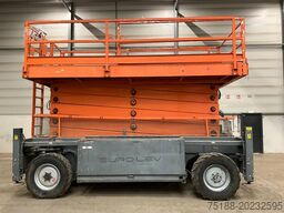 JLG 245-25