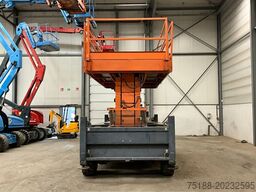 JLG 245-25