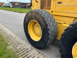 Caterpillar 12M Motor Grader