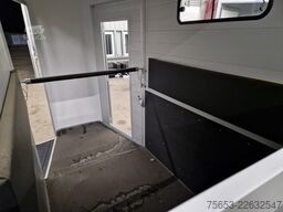 Cheval Liberté Touring One single Horse Trailer Frontexit 1600kg Pullman brandnew