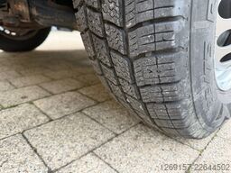 VW Crafter 50 Dreiseiten Kipper Zwillingsbereifung
