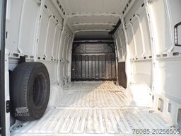 Iveco DAILY 35S14NV 3.0 CNG PLM-TA