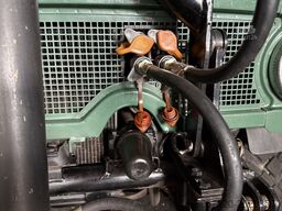 Mercedes-Benz Unimog U 421