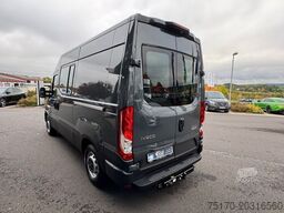 IVECO Daily 35S18HA8 3.0L *R3.520mm*AHK*2xSchiebetür*