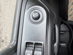 IVECO Daily 35S18HA8 3.0L *R3.520mm*AHK*2xSchiebetür*