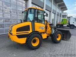 JCB 407 SV / nur 268h! / Klappschaufel & Gabel