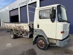 Nissan **ECO100-BENNE-TIPPER**
