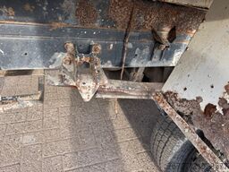 Nissan **ECO100-BENNE-TIPPER**