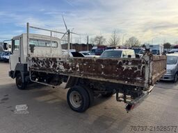 Nissan **ECO100-BENNE-TIPPER**