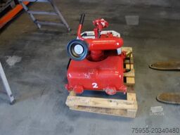 Mercedes-Benz 1325  MOBIL WATER CANON