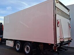 SCHMITZ CARGOBULL 18 to Tandem Kühlkoffer Ladebordwand Durchlader