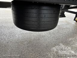 Schmitz Cargobull Semitrailer Curtainsider Mega