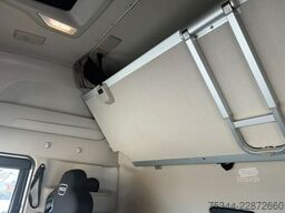 Iveco S-WAY 490
