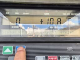 Schmitz SKO24 Carrier Vector 1550 reparierter Schaden Stütze links