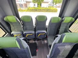 MERCEDES-BENZ Sprinter 519 29+1+1 Klima Standheizung  El. Tür