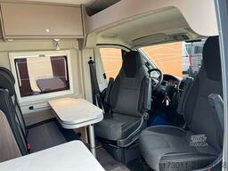 CARADO CV 602 - 6m mit Längsbett Automatik