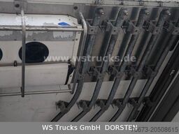 SCHMITZ CARGOBULL Kühlauflieger Rohrbahn Hooks | Vector 1850 MT
