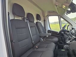 OPEL MOVANO 2.2 L2H2 Airco Euro6!