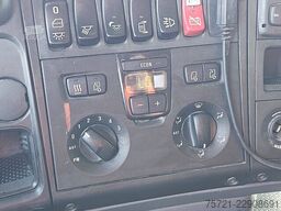 SCANIA R560 V8 6X2