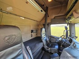 SCANIA R560 V8 6X2