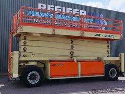 JLG SL320-30 Diesel, 4x4 Drive, 34m Working Height, 14