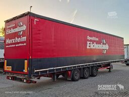 Kögel Curtainsider Mega