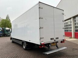 Mercedes-Benz Atego 816