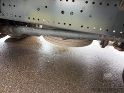 MERCEDES-BENZ Axor 1833 4x2Pritsche Kran faltbar  AHK