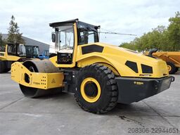 BOMAG BW226