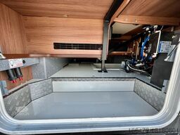 MERCEDES-BENZ Carthago E-Line XL I 61 stützen-2xKlima