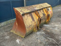 Unknown WG-2200 - bucket