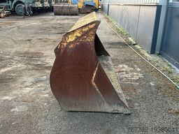 Unknown WG-2200 - bucket