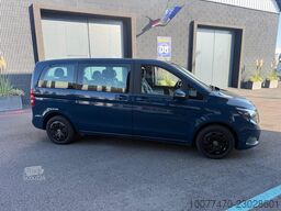 Mercedes-Benz V200